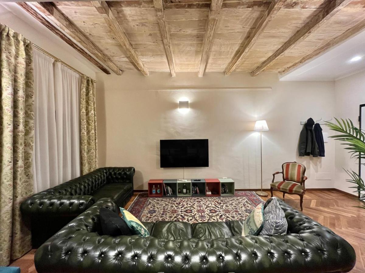 Lovely 1 Bedroom Apartment Nearby Piazza Maggiore 볼로냐 외부 사진